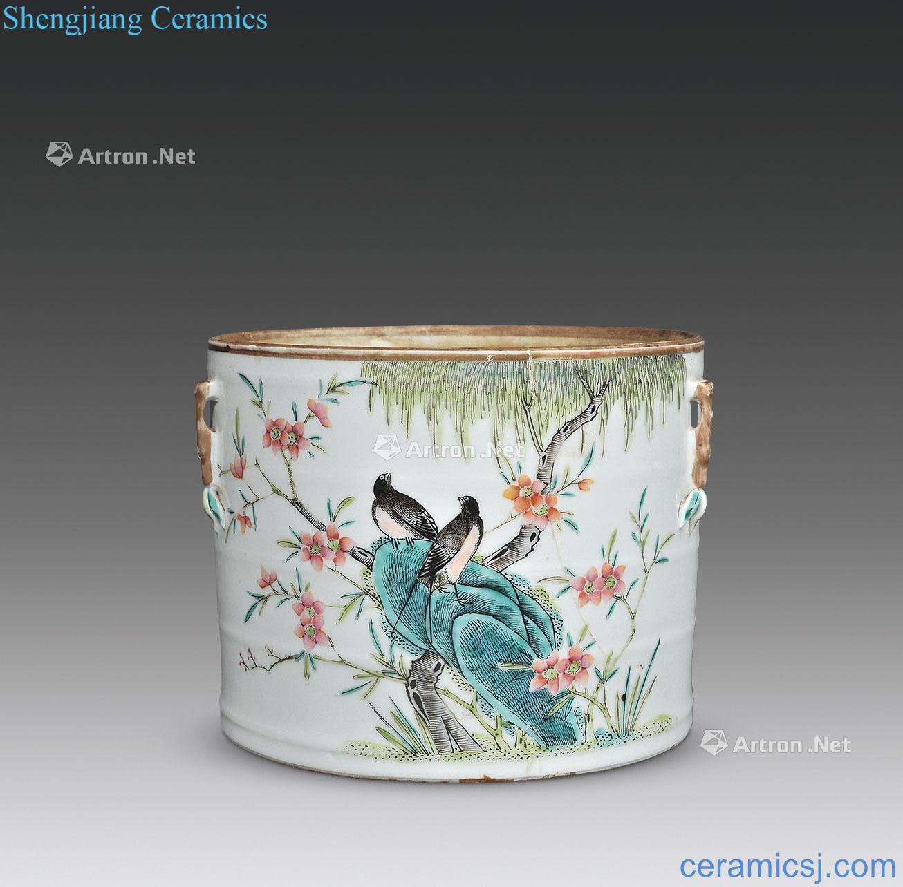 The late qing dynasty powder enamel grain porridge pot