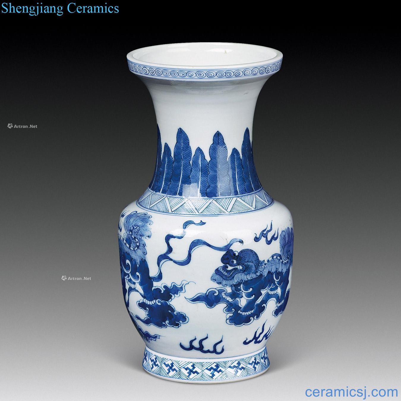 In late qing dynasty blue and white lion grain design (a)