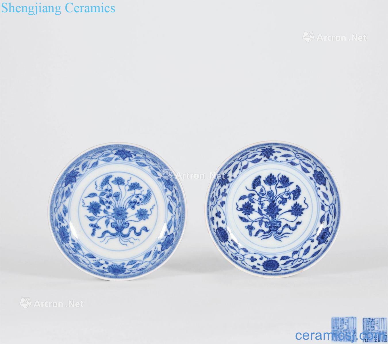 Qing qianlong Blue on a lotus grain small (a)