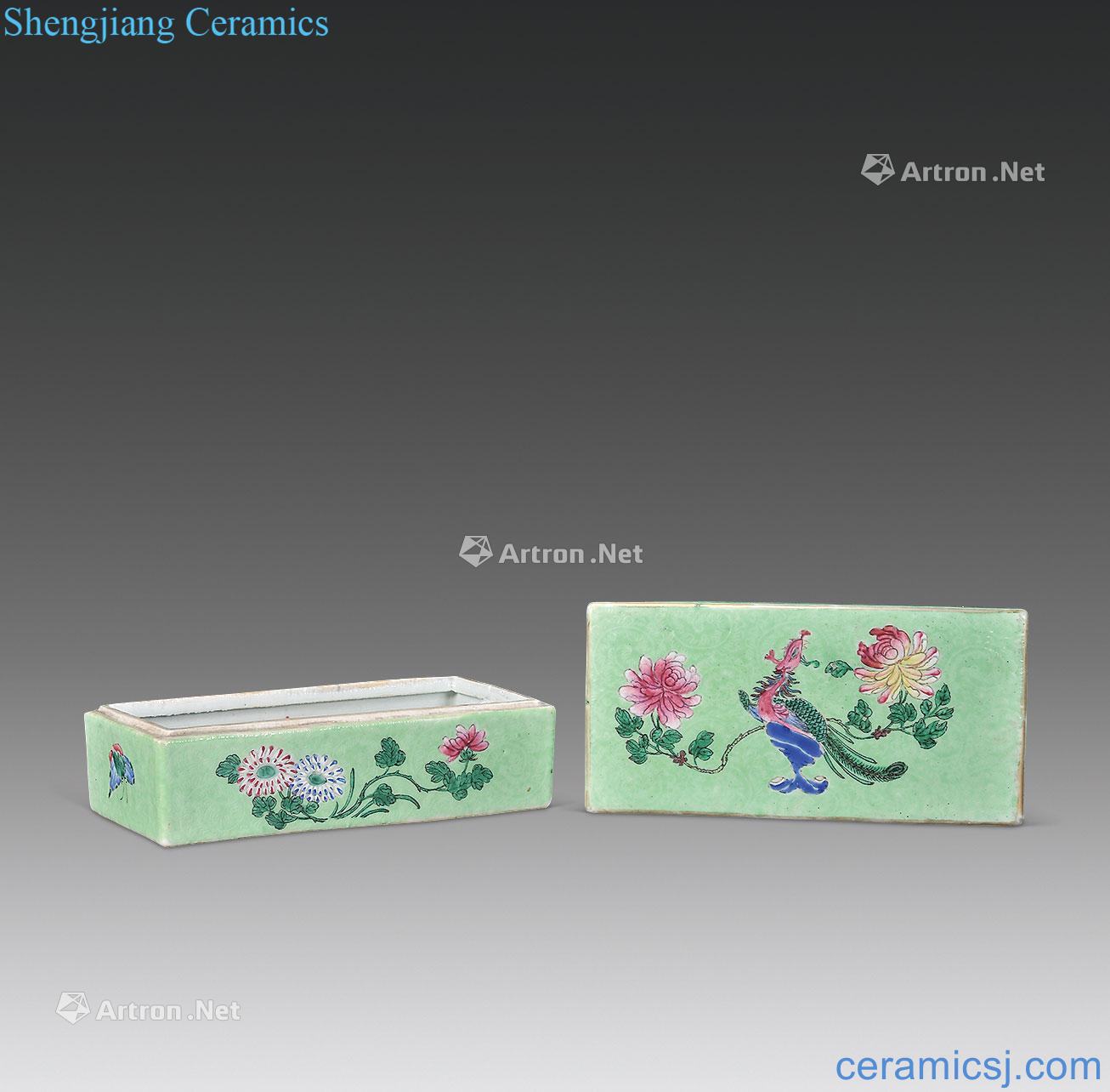 In late qing dynasty Rolling pastel phoenix peony figure box