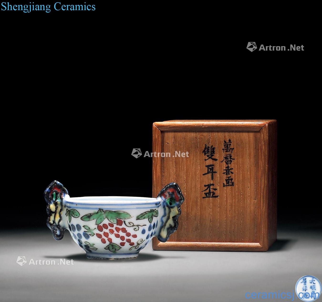 Ming wanli Blue and white grape grain ear cup