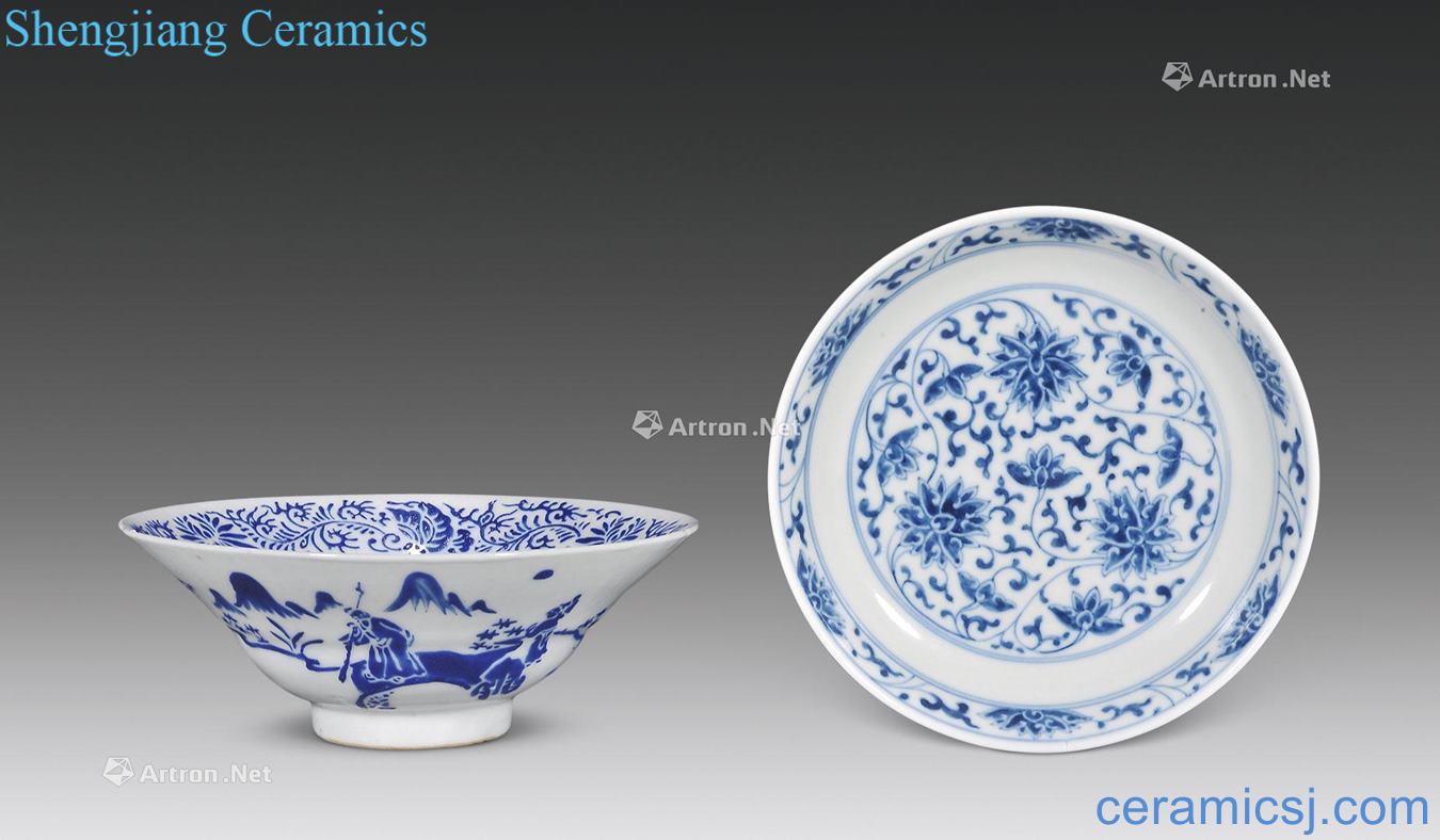 qing Blue and white lotus flower tray Material color landscape character lines each a hat to bowl