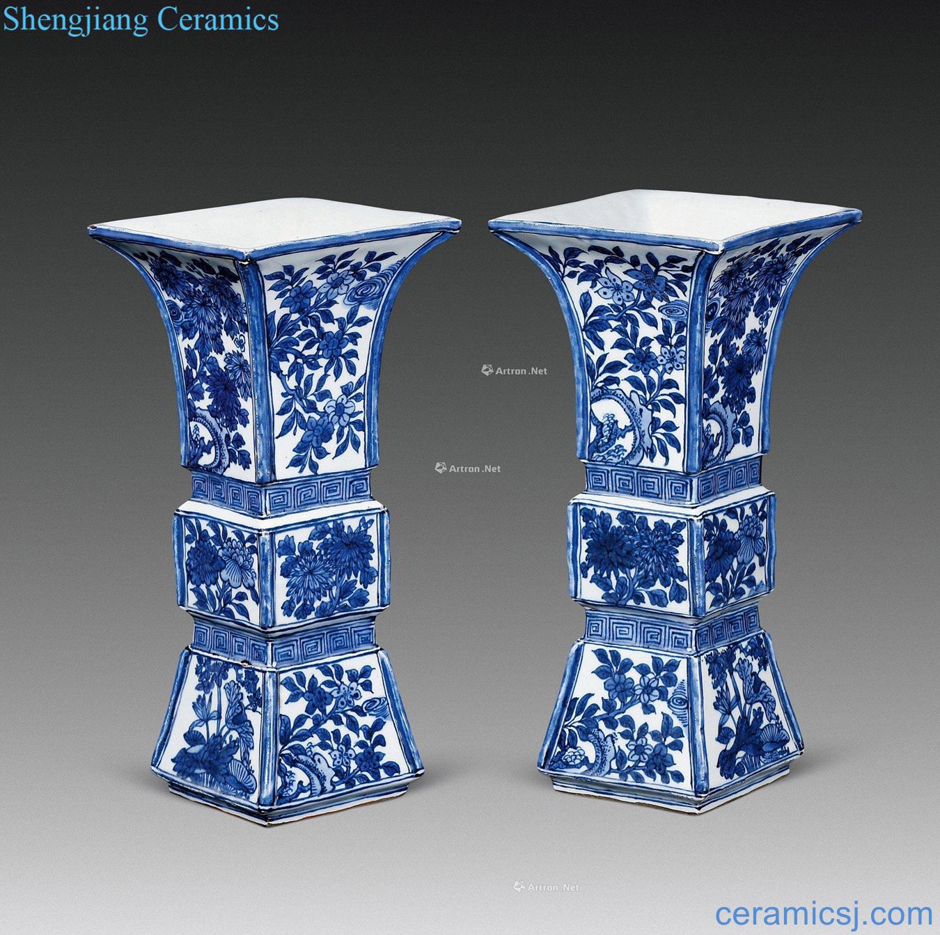 Ming Blue and white flower the flower vase with (2)