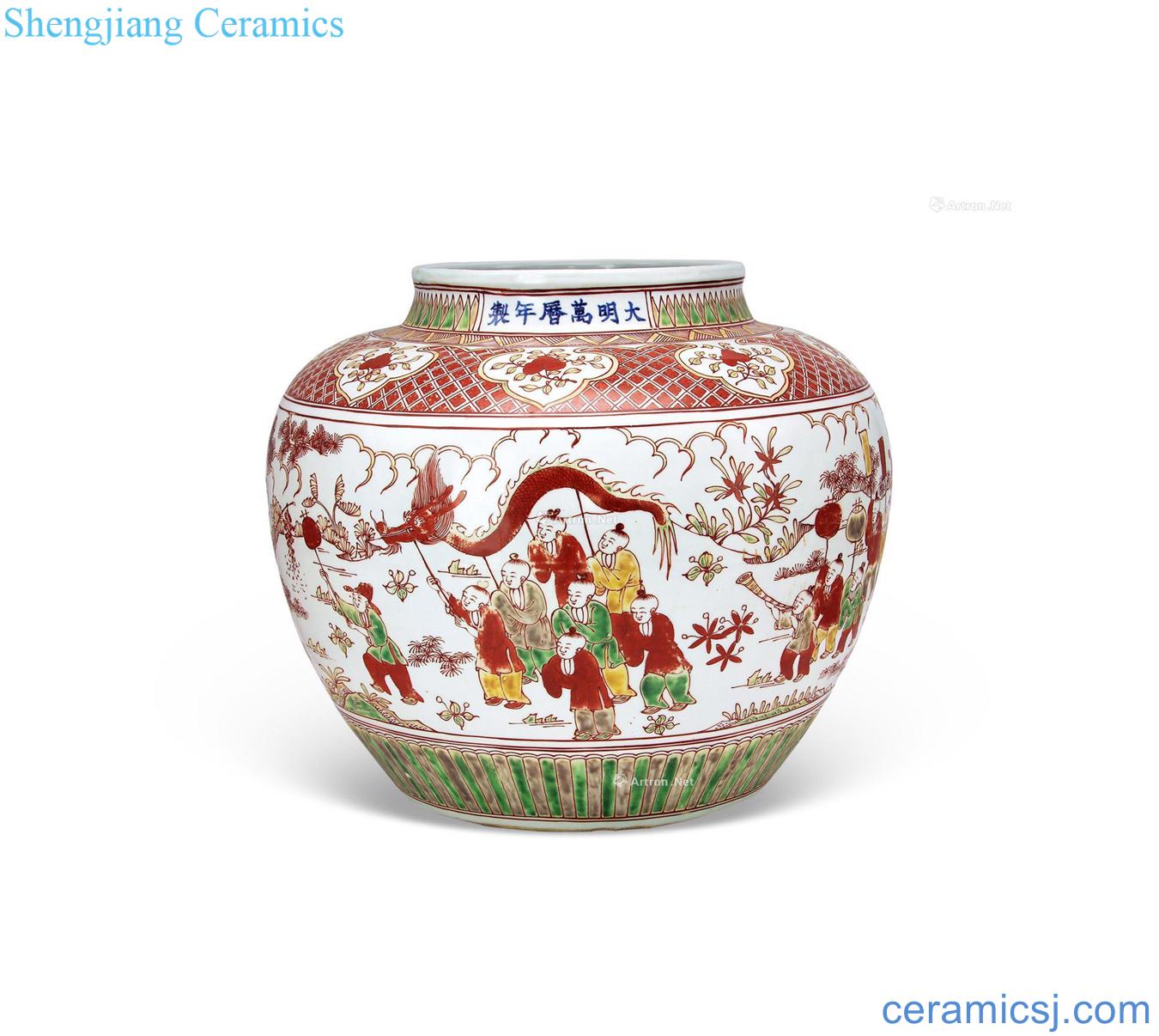 Ming wanli Red and green color YingXiWen big cans