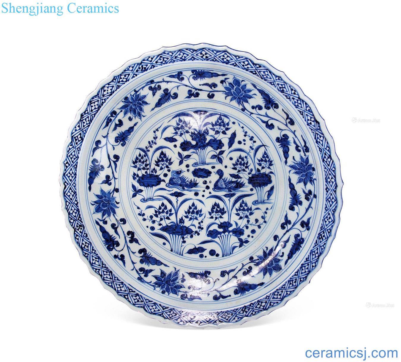 Ming Blue and white flower grain kwai plate