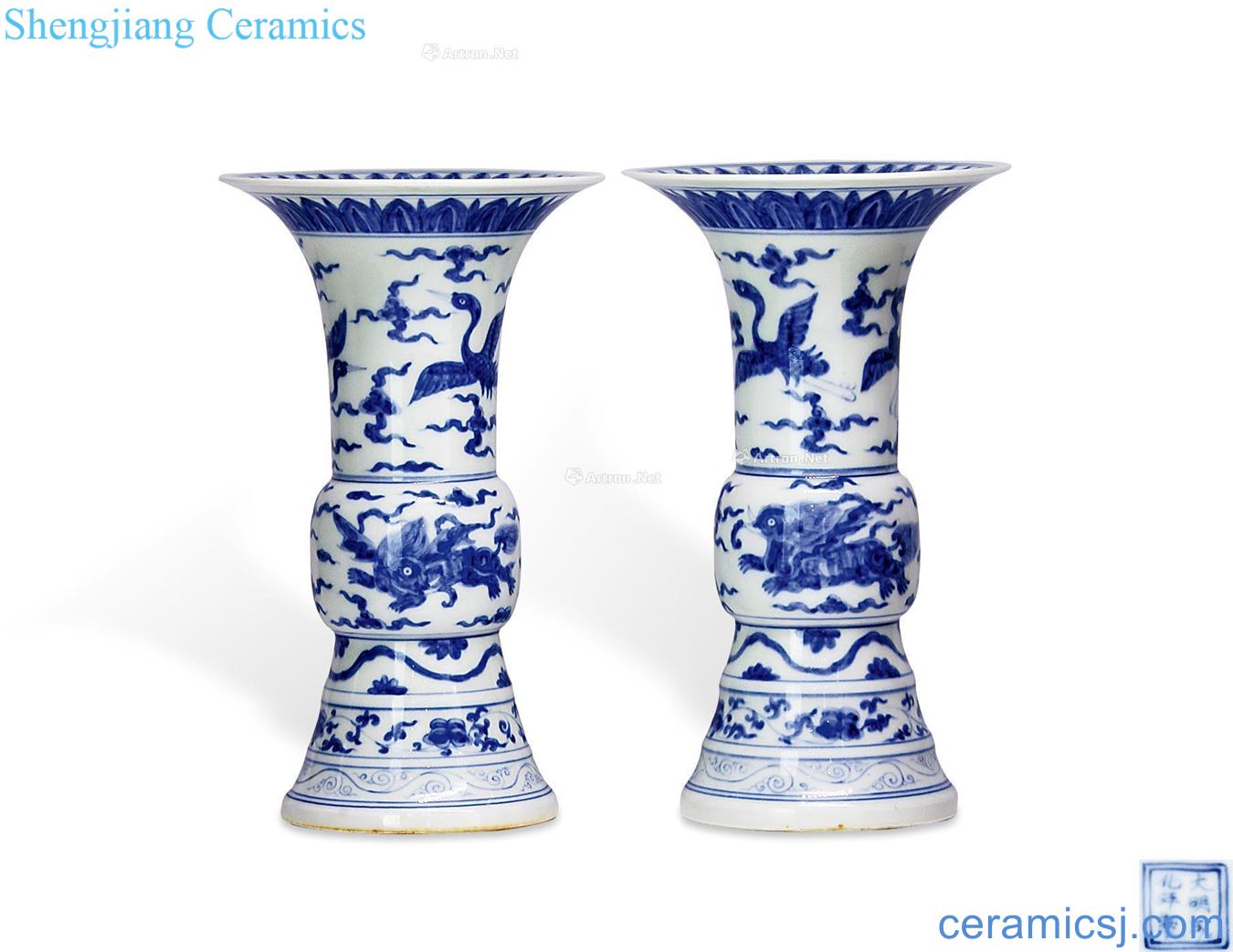 in Blue and white benevolent grain flower vase with (a)