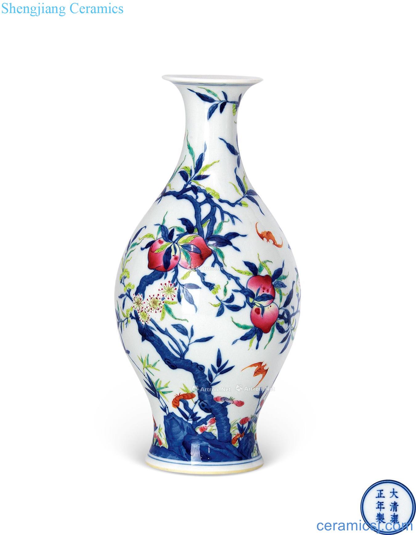 Yongzheng porcelain enamel eight peach olive bottle