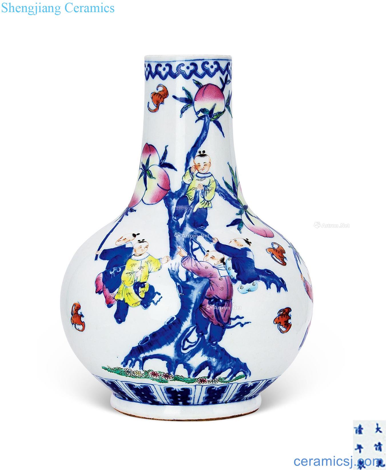 Qing qianlong Blue and white enamel nine peach tree baby play