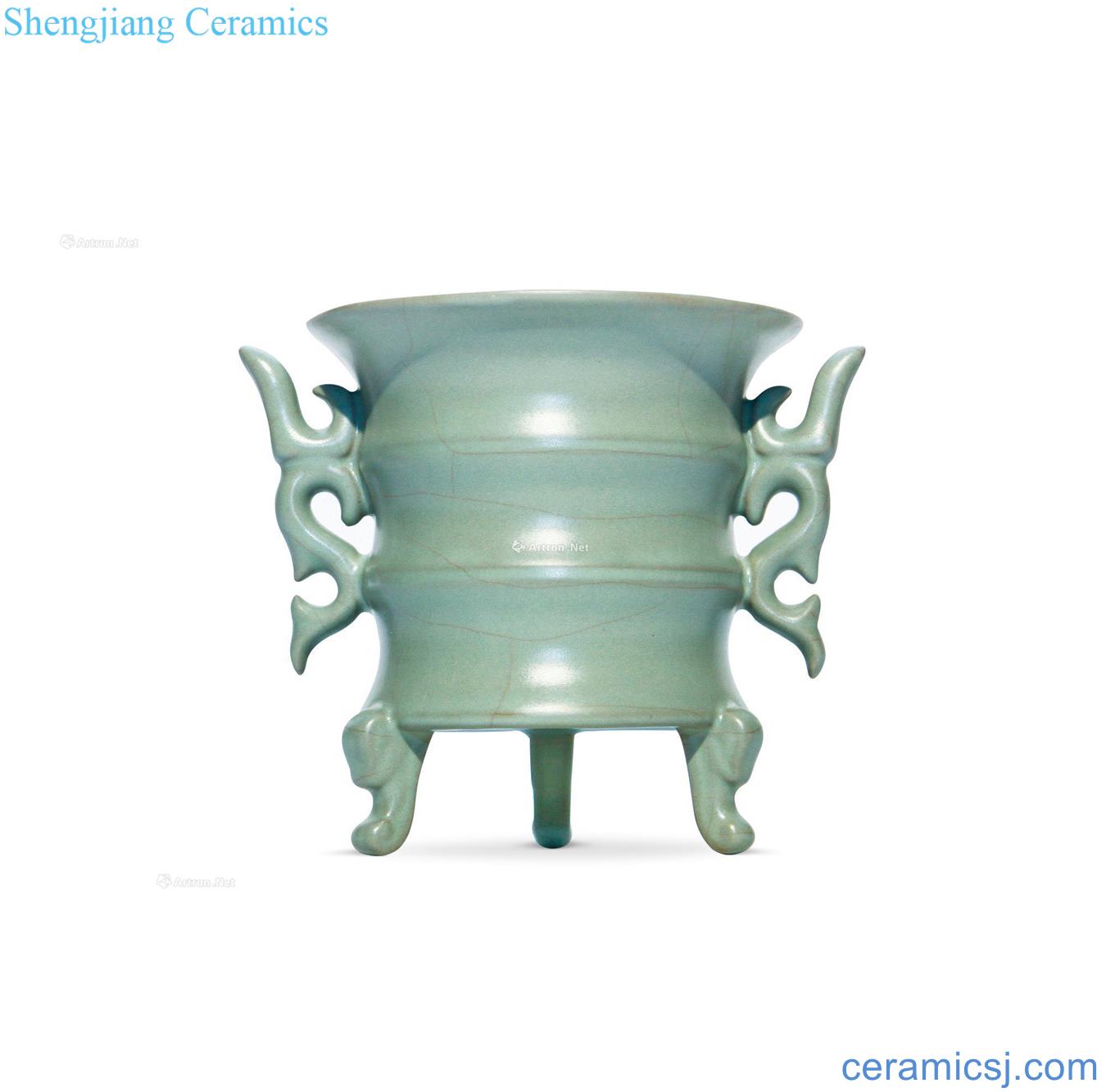Northern song dynasty imperial powder blue glaze three footses string lines
