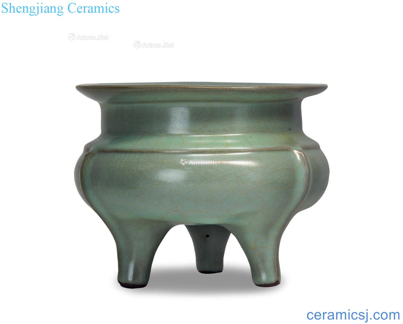 The song dynasty Kiln three-legged censer