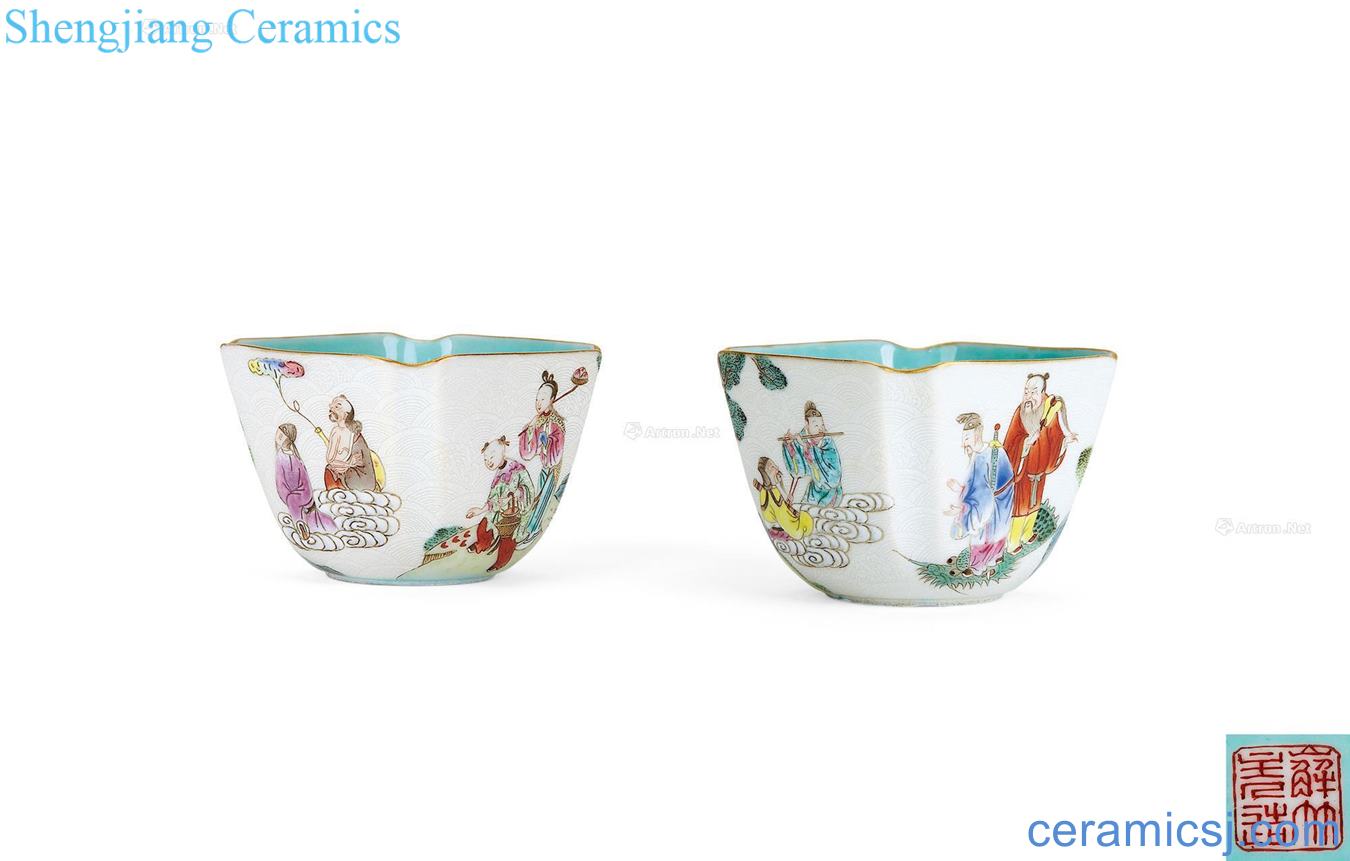 Qing daoguang Pastel the eight immortals characters rolling sea grain square cup
