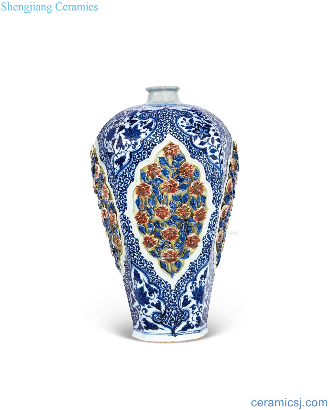 yuan Blue and white youligong hollow out medallion flower grain mei bottle
