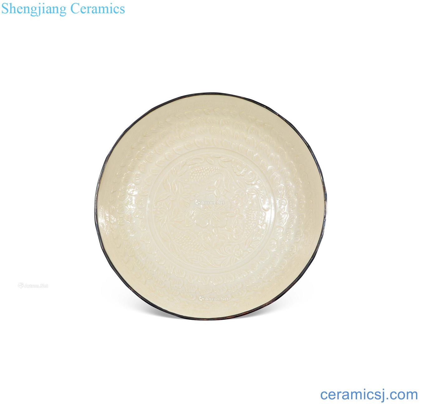 The song kiln carved decorative pattern plate