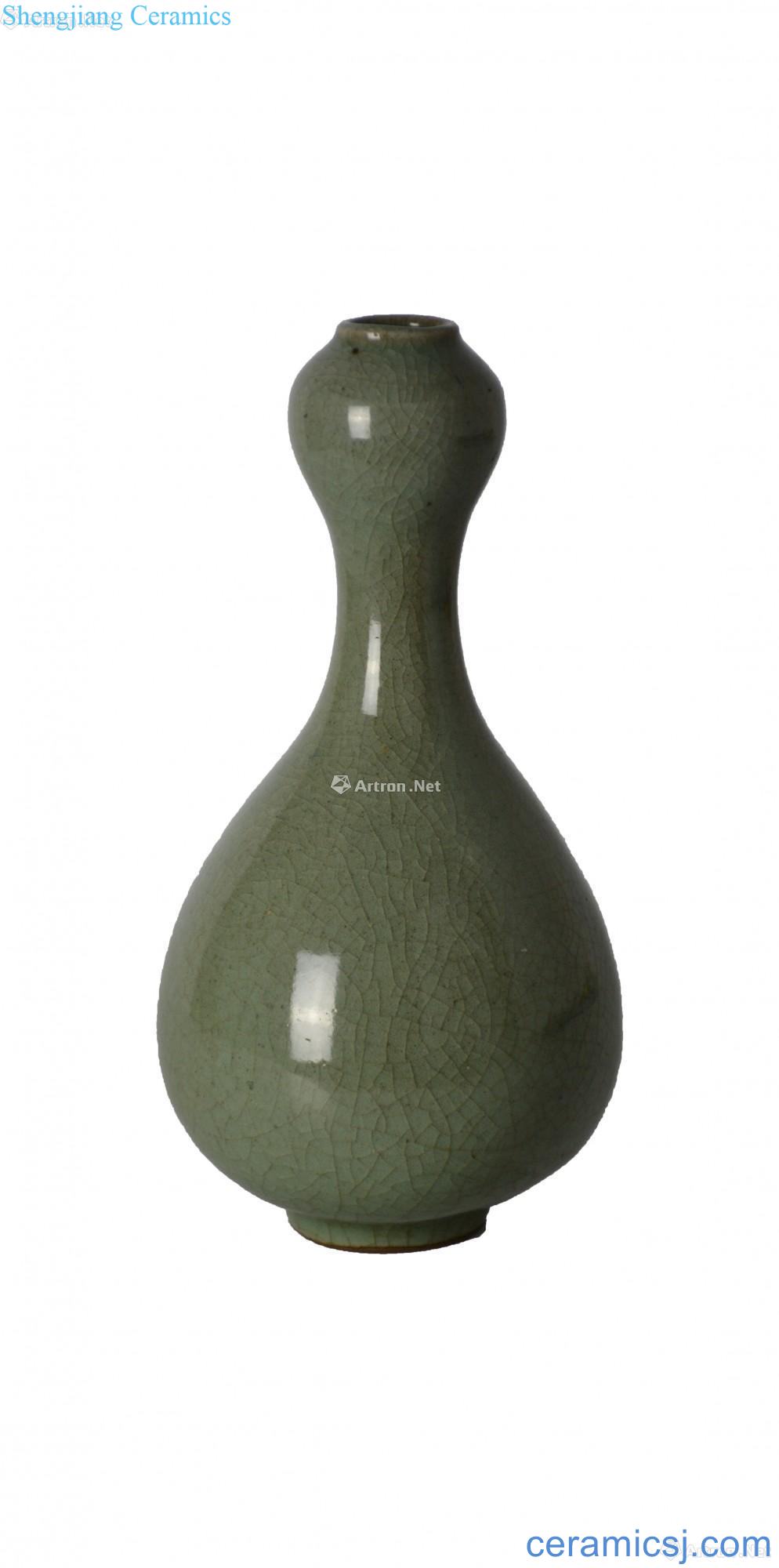 Longquan garlic bottle