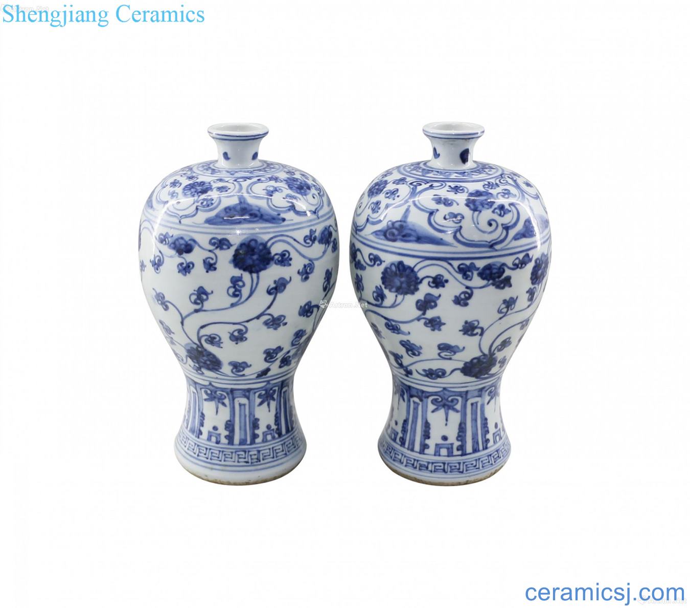 Blue and white flower grain mei bottle wrapped branches
