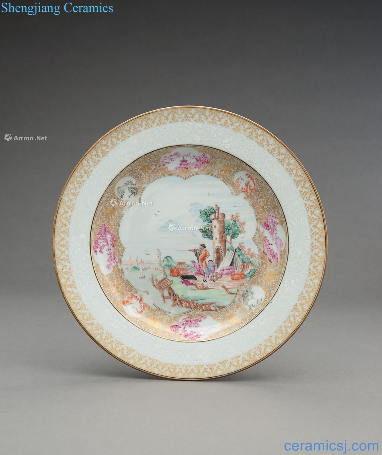 In the qing dynasty The early qianlong about 1745 years China Europe export powder enamel plate