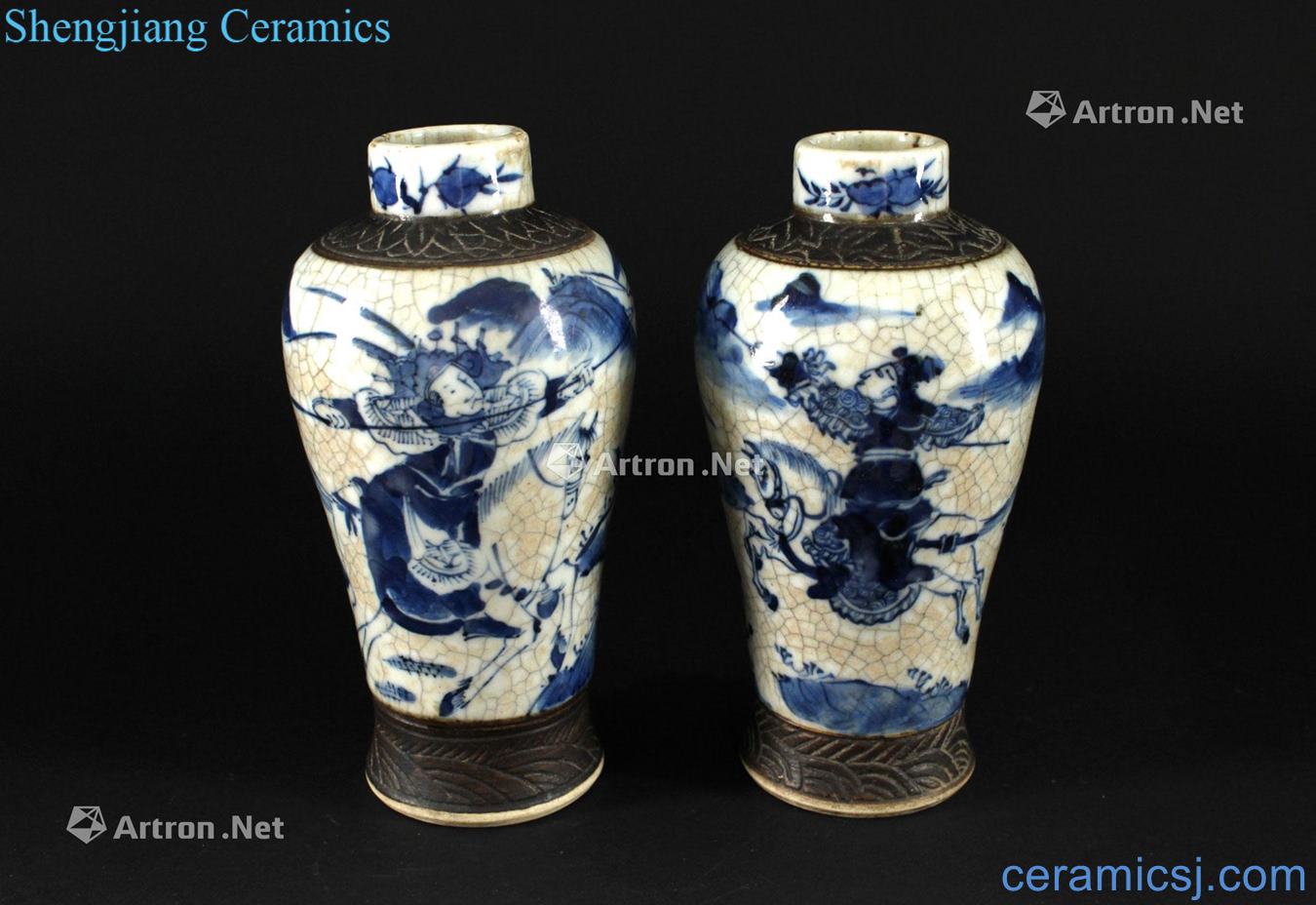 Brother qing guangxu imitation in frame glaze blue knife horse person plum bottle (a)