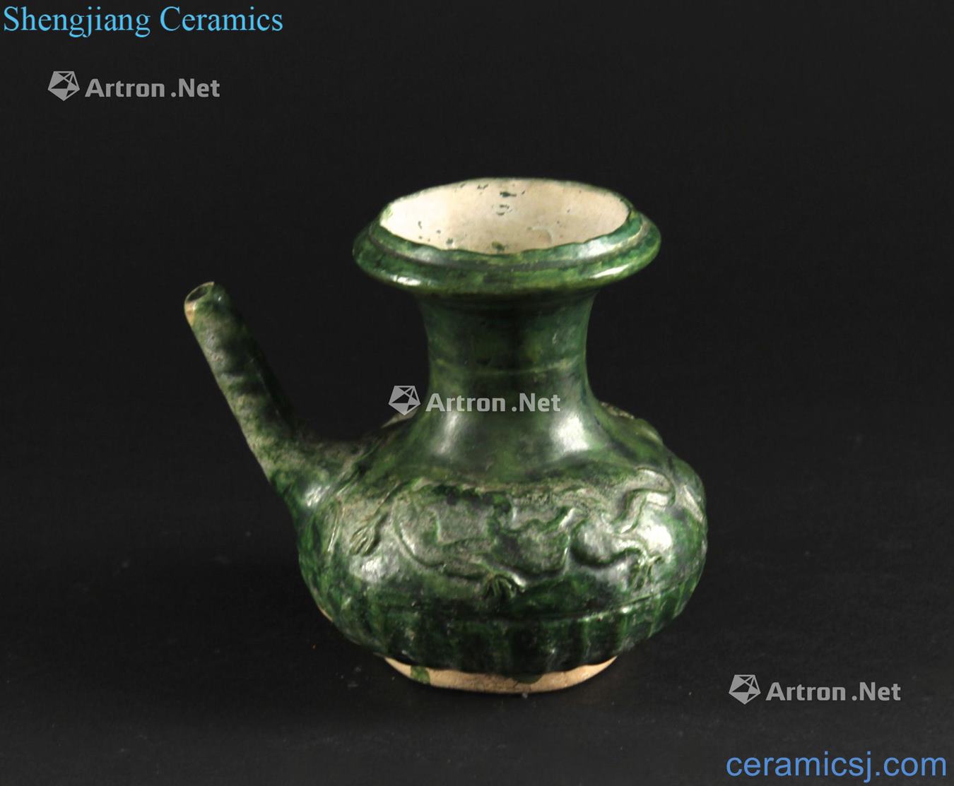 Liao dynasty green glaze dish on the pot