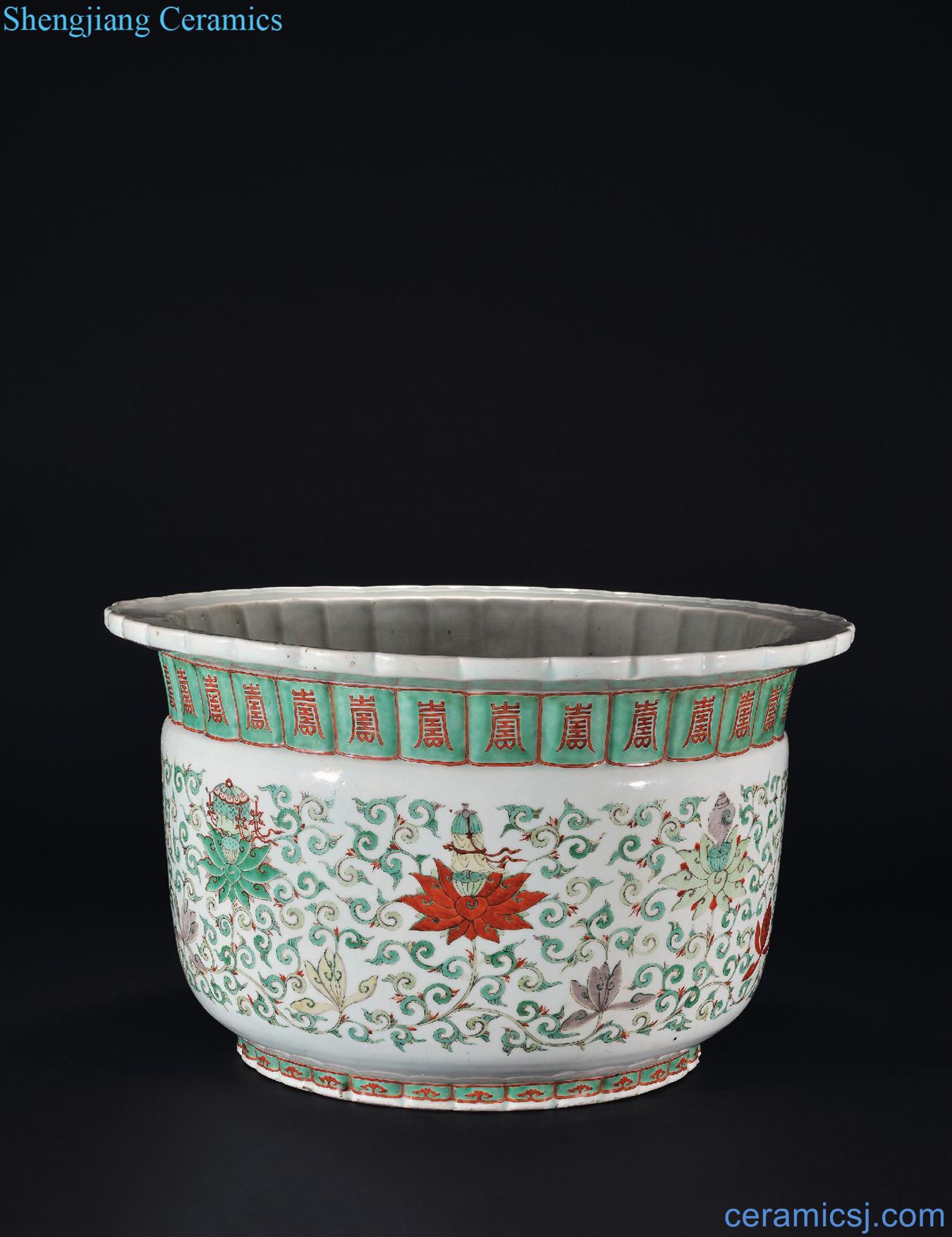 The qing emperor kangxi Colorful buddhist lotus in a big pot