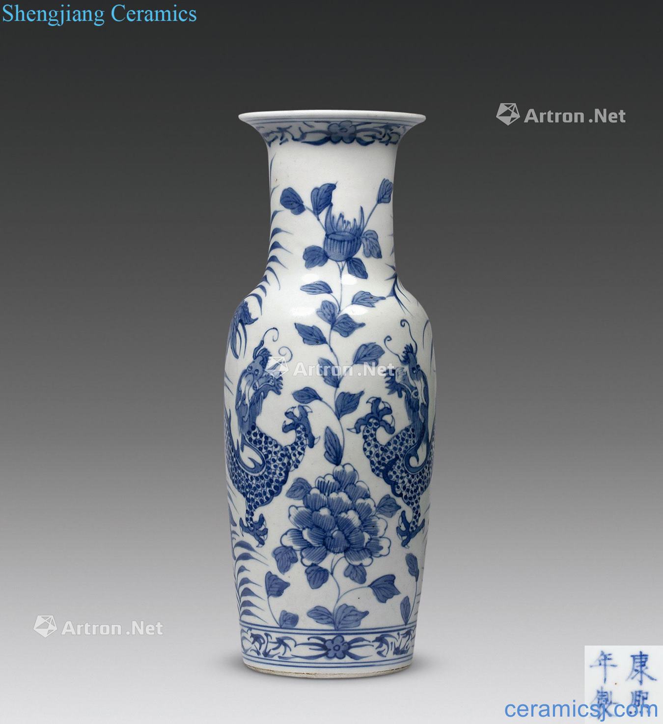 qing Blue and white dragon goddess of mercy bottle