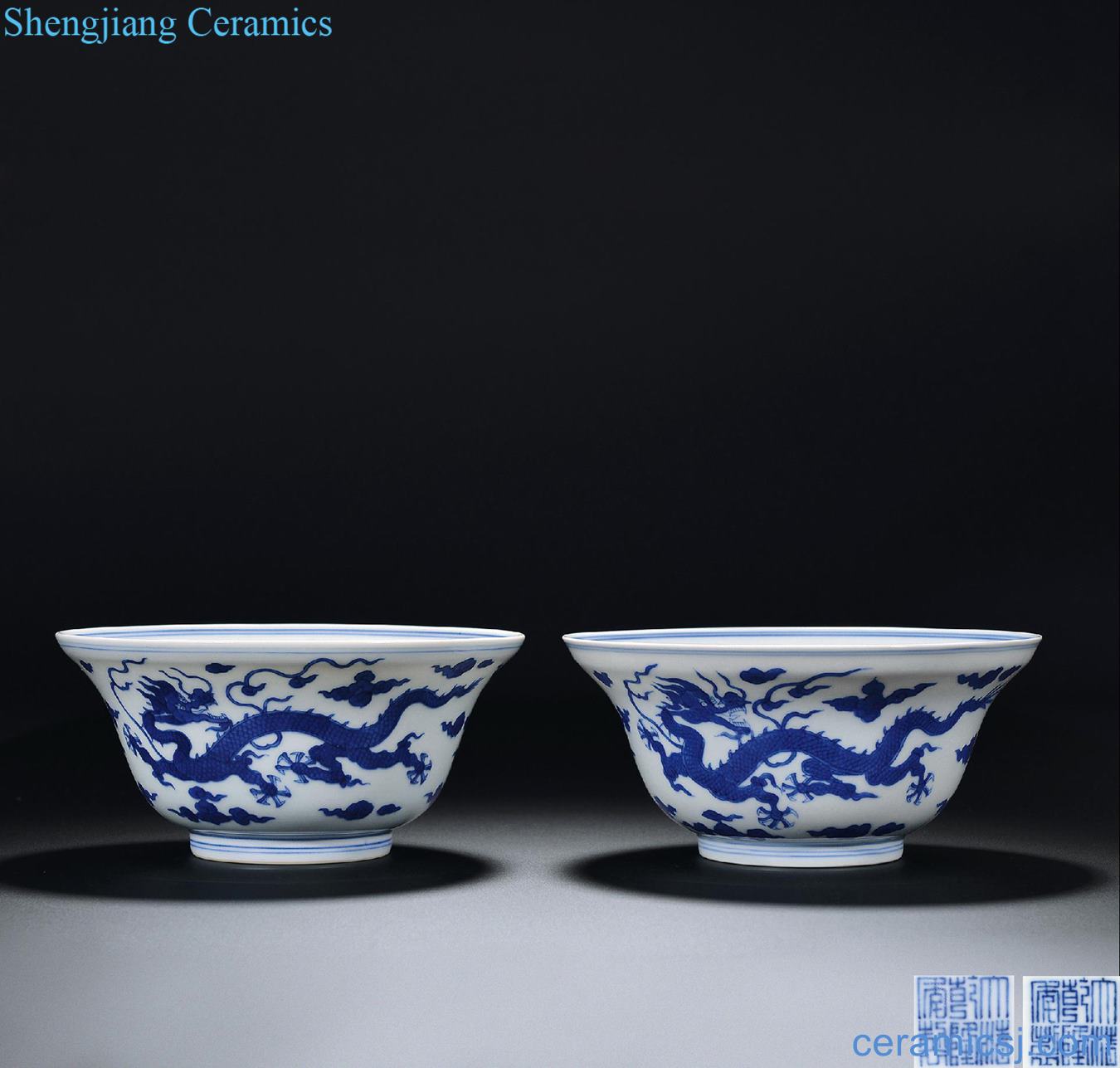 Qing qianlong Blue and white YunLongWen count bowl (a)