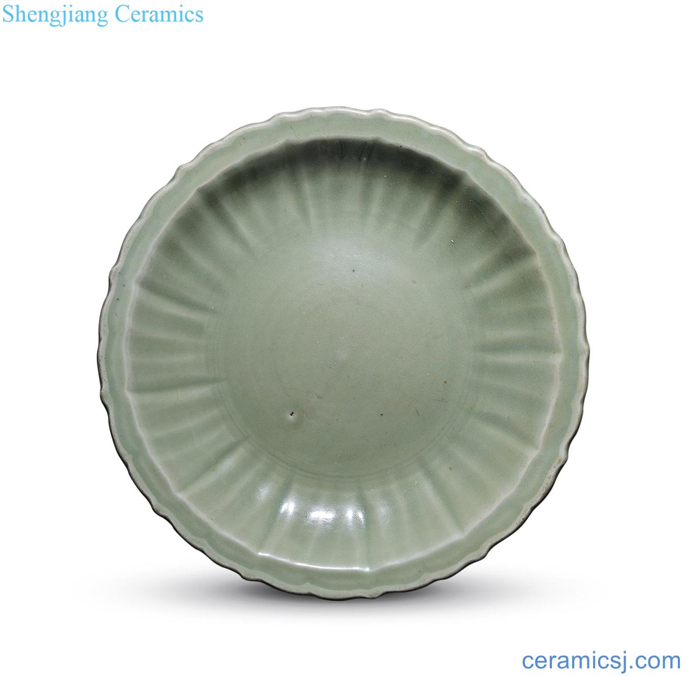 Ming dynasty Longquan celadon ling the broader market