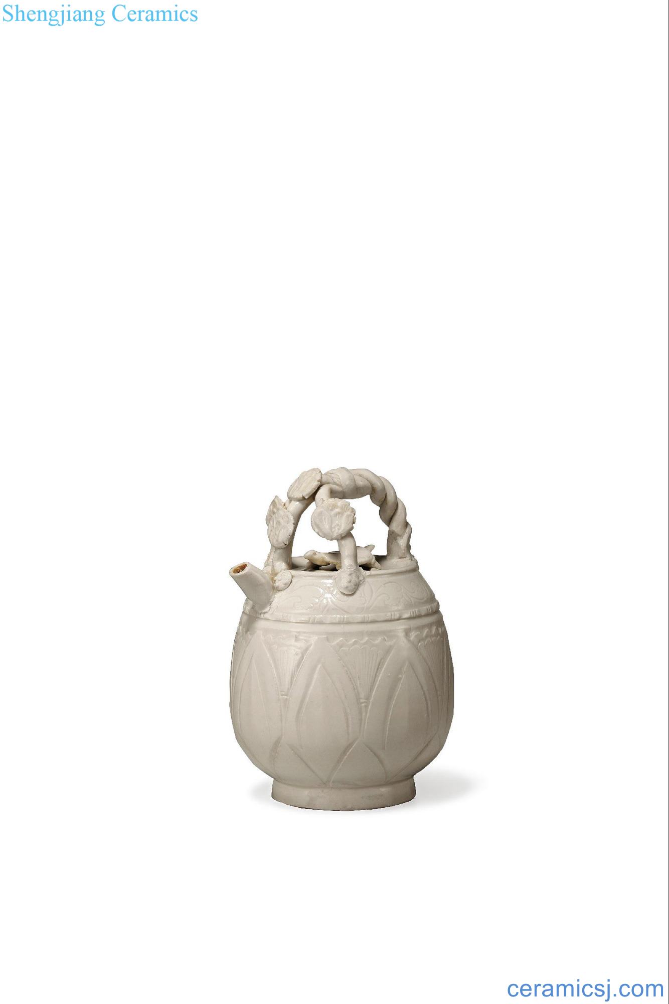 yuan White glazed jomon girder pot