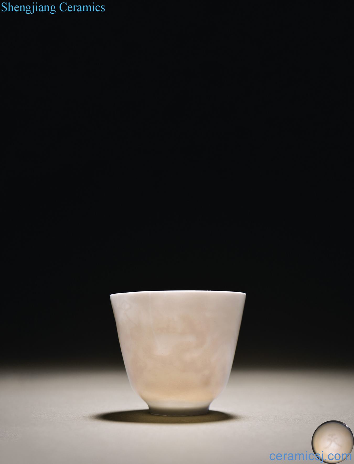Ming White glazed dark carved dragon egg cup