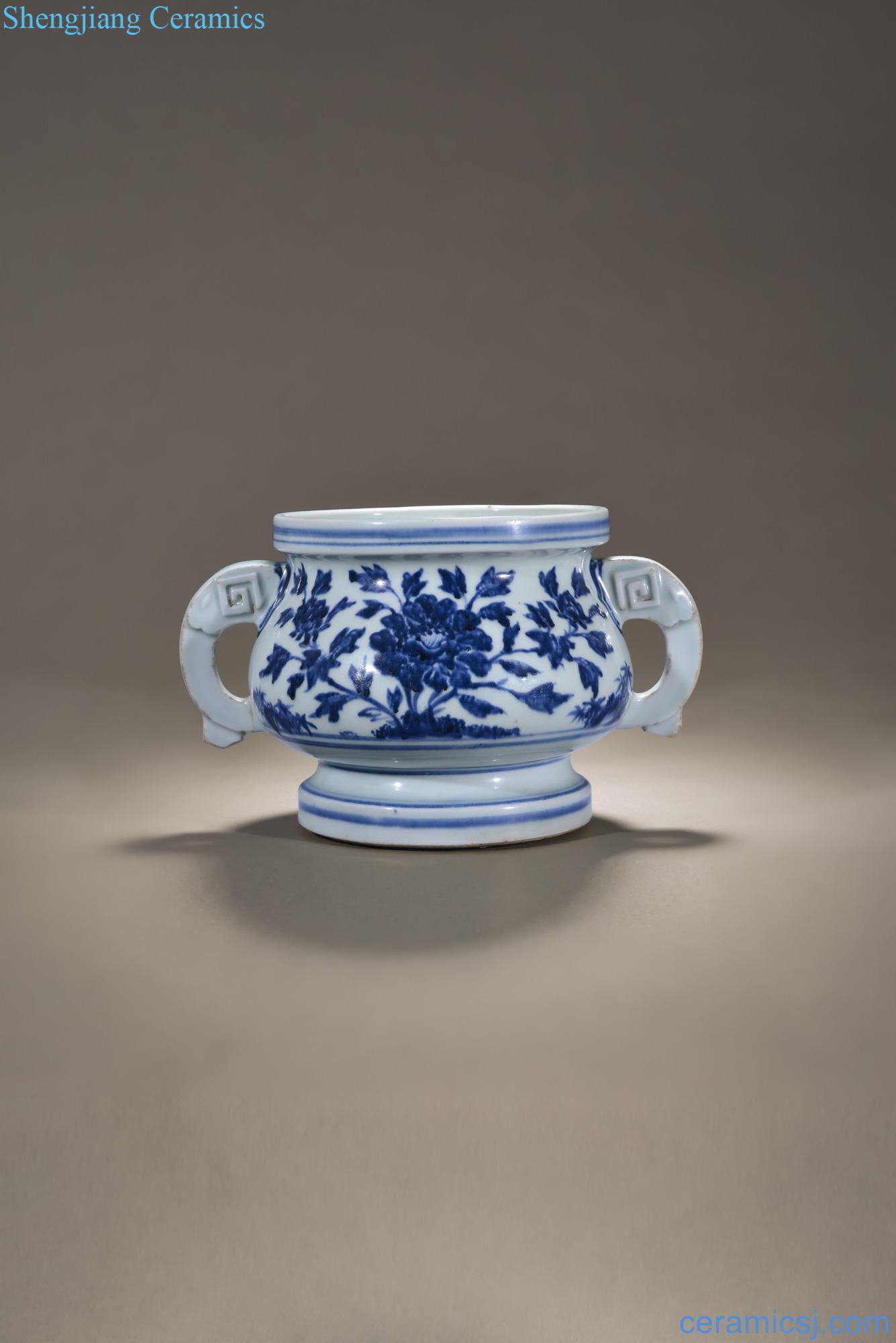 Ming xuande - orthodoxy Blue and white flower GUI jie type furnace