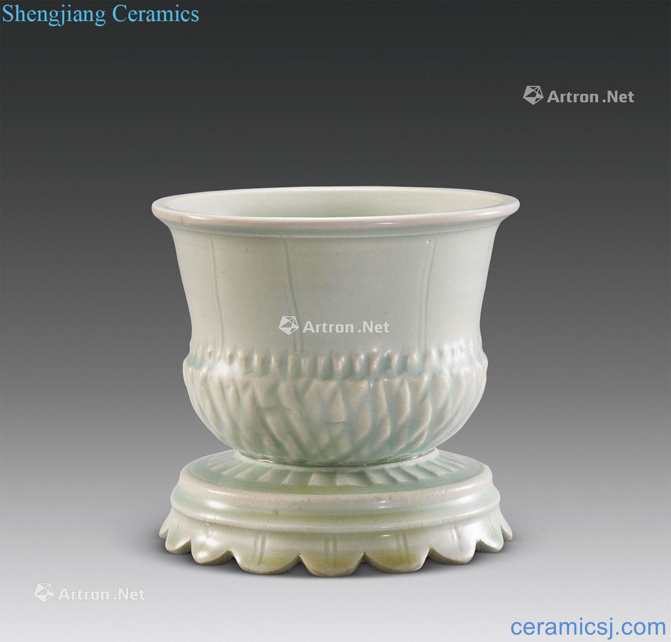 The song dynasty Left kiln carved ta