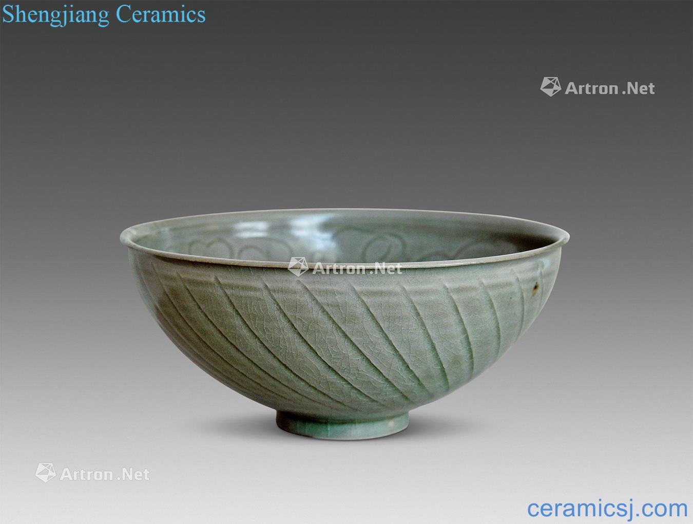 The song dynasty Yao state kiln carved dolls bowl