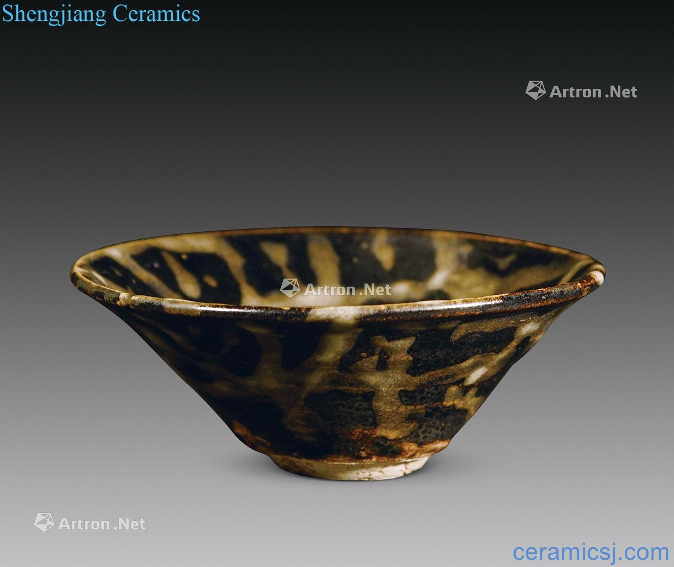 The song dynasty Jizhou kiln glaze bowls
