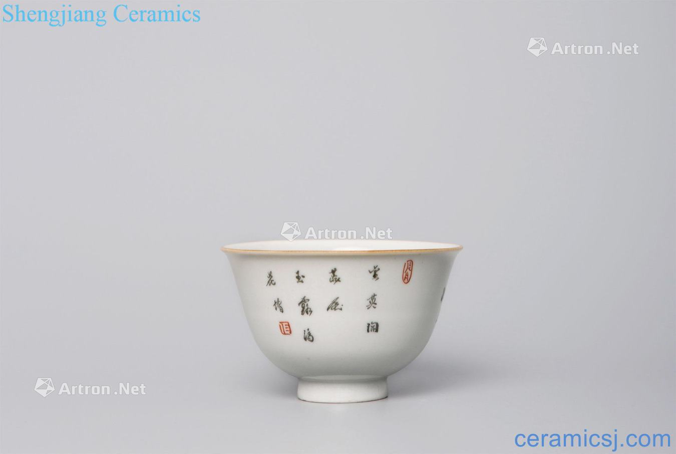 Qing qianlong literary flower color ink cup