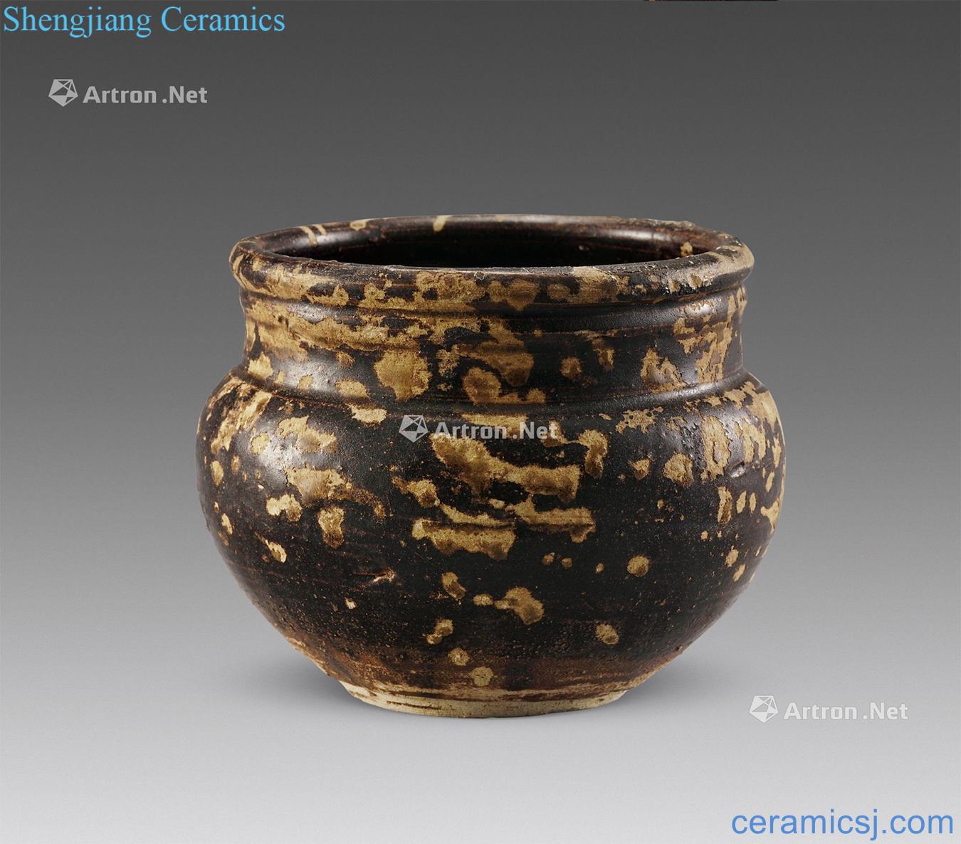 The song dynasty jizhou kiln hawksbill glaze cans