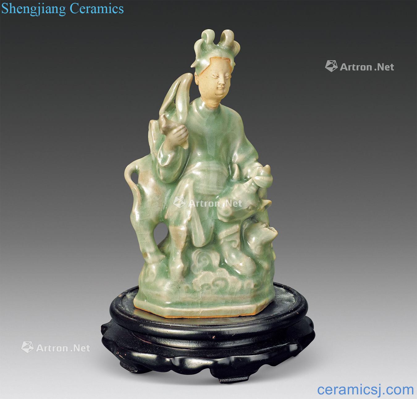 The southern song dynasty longquan character statues