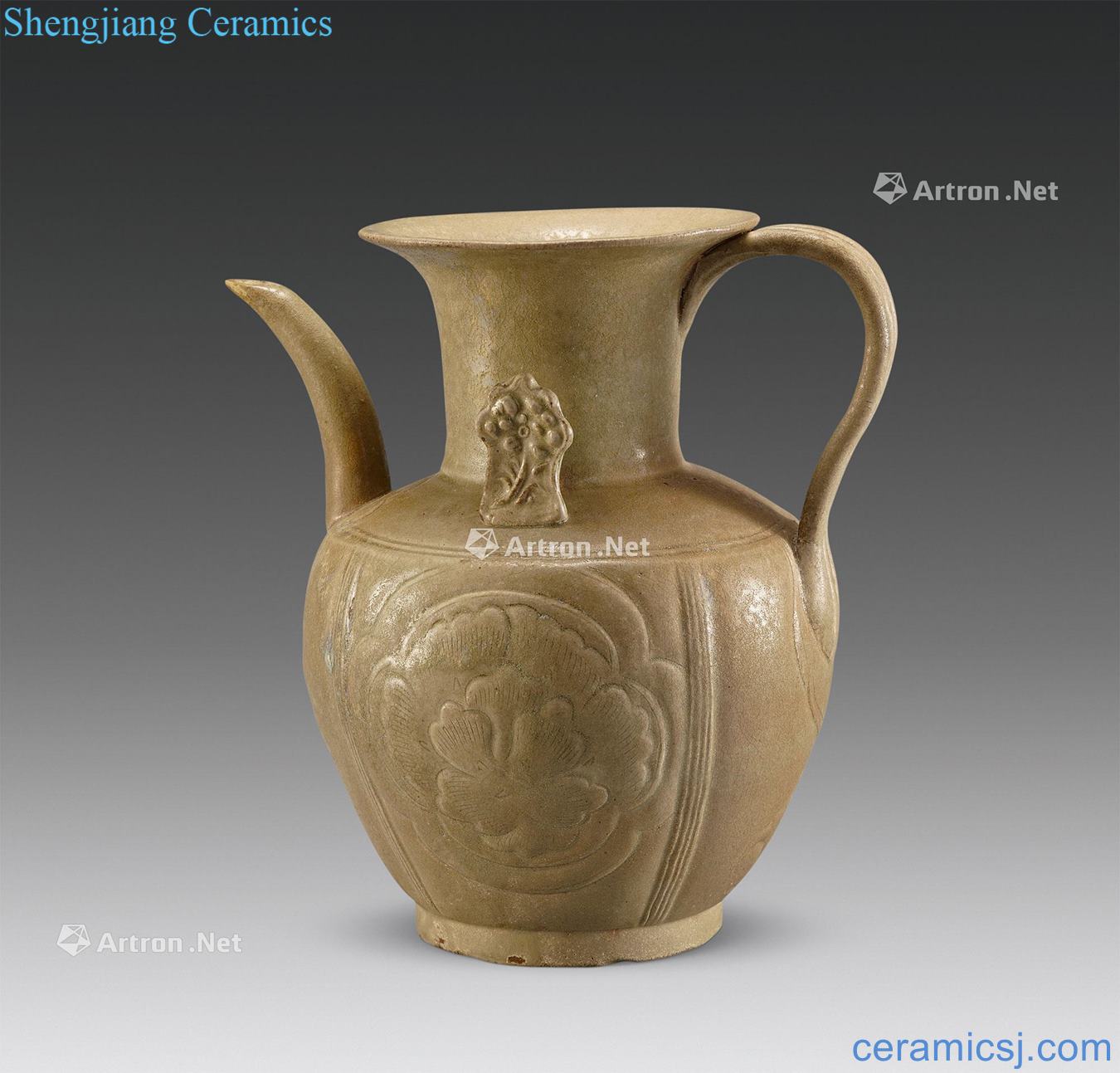 Five generations of the kiln carved ewer