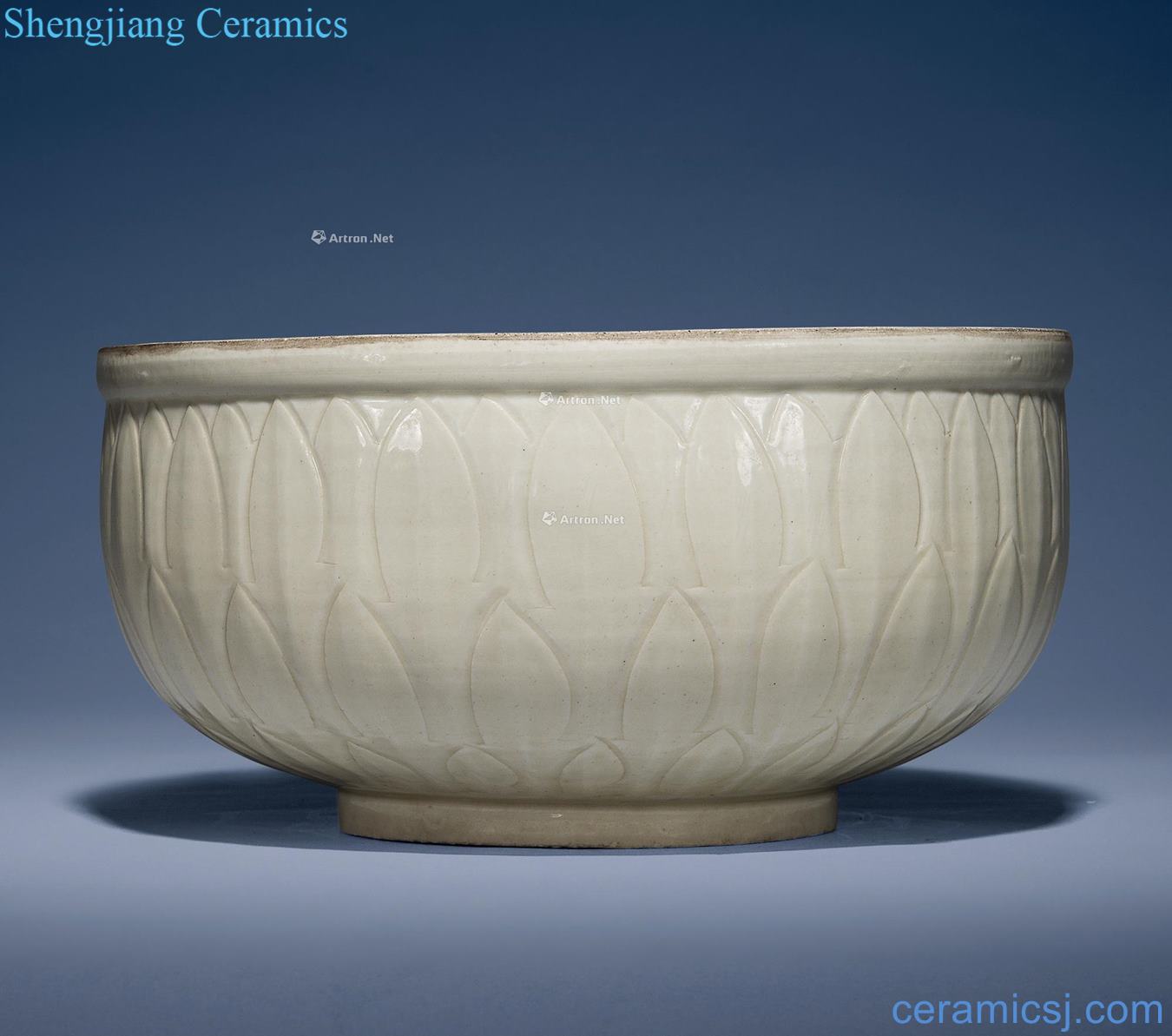 Northern song dynasty kiln scratching fish algae grain big bowl