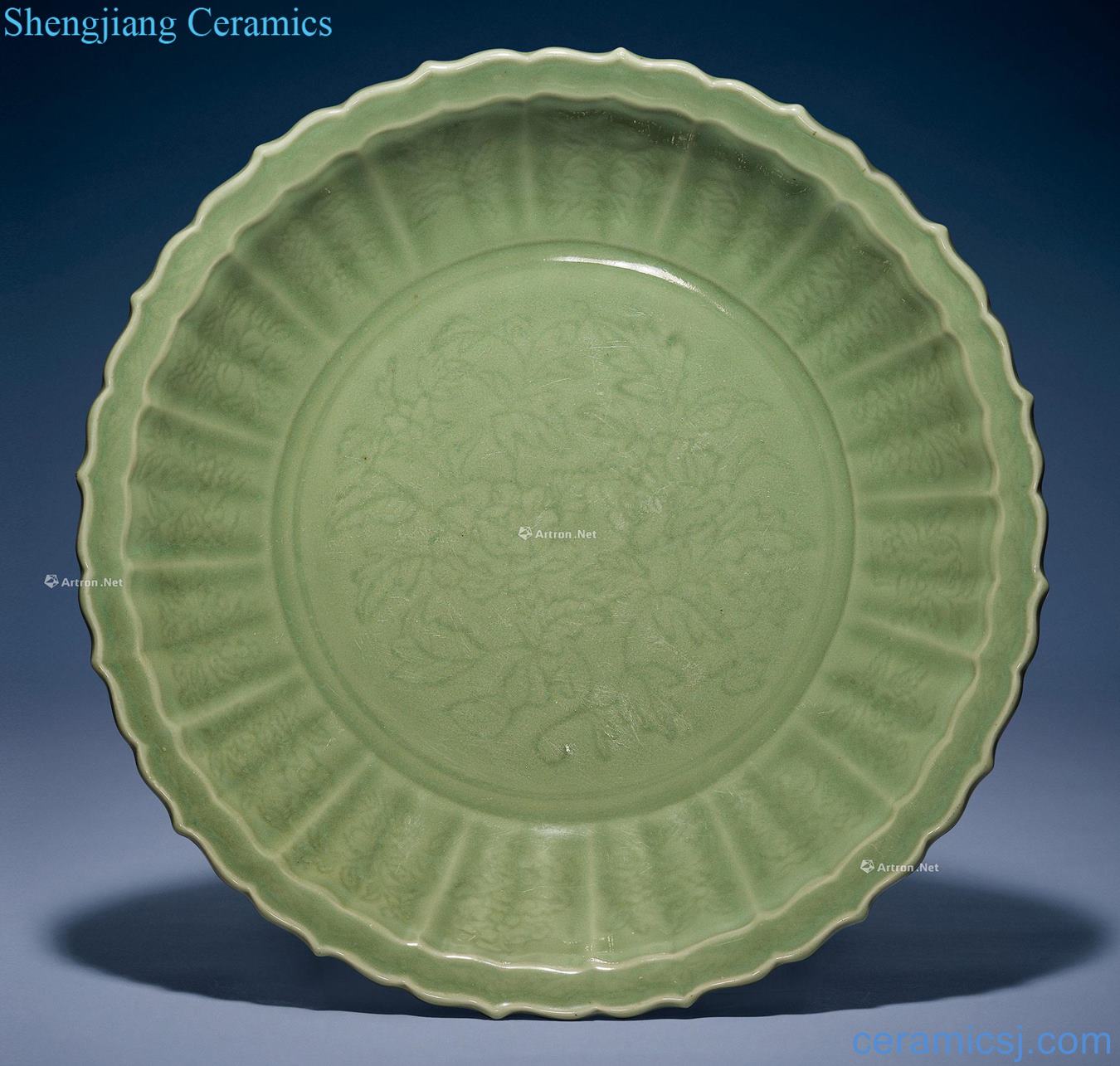 Ming yongle Longquan green glaze peony grains lotus-shaped the broader market