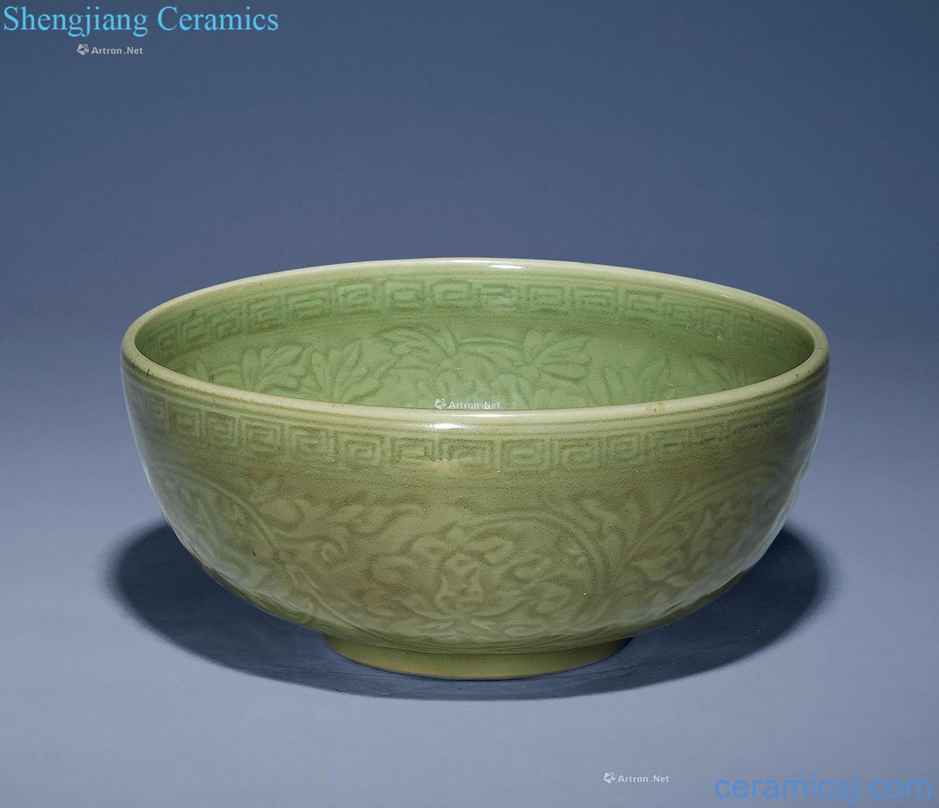 Ming in the 15th century Longquan green glaze branch flowers green-splashed bowls