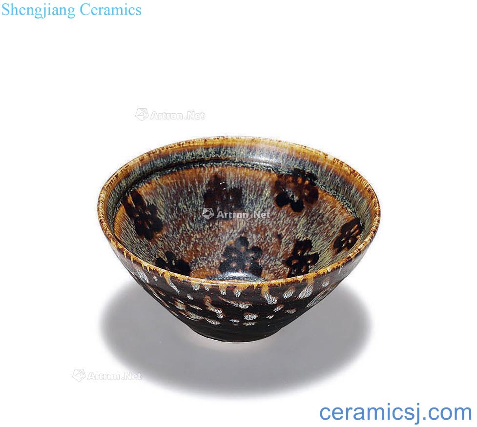 The southern song dynasty jizhou kiln paper-cut plum flower bowls