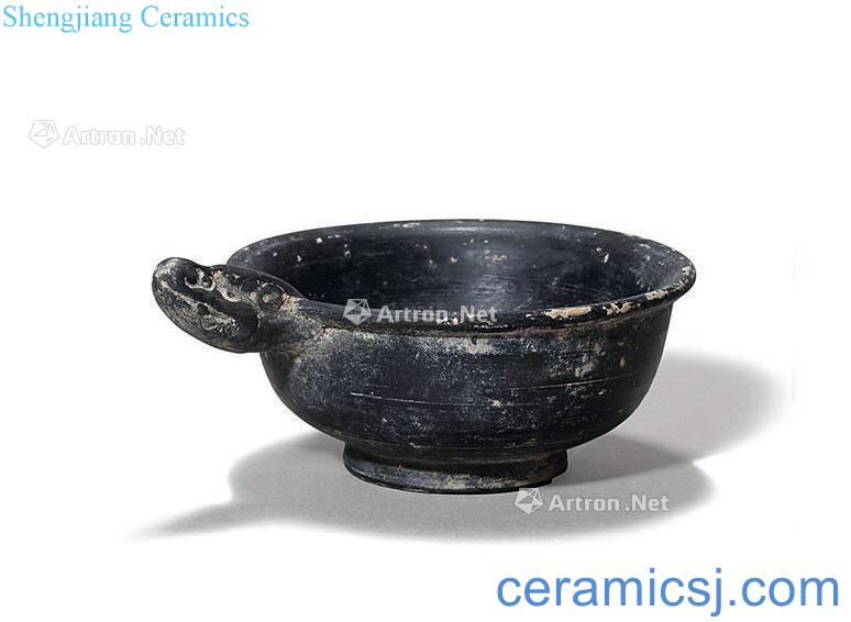 The song dynasty or earlier Single authority bibcock of black pottery cup