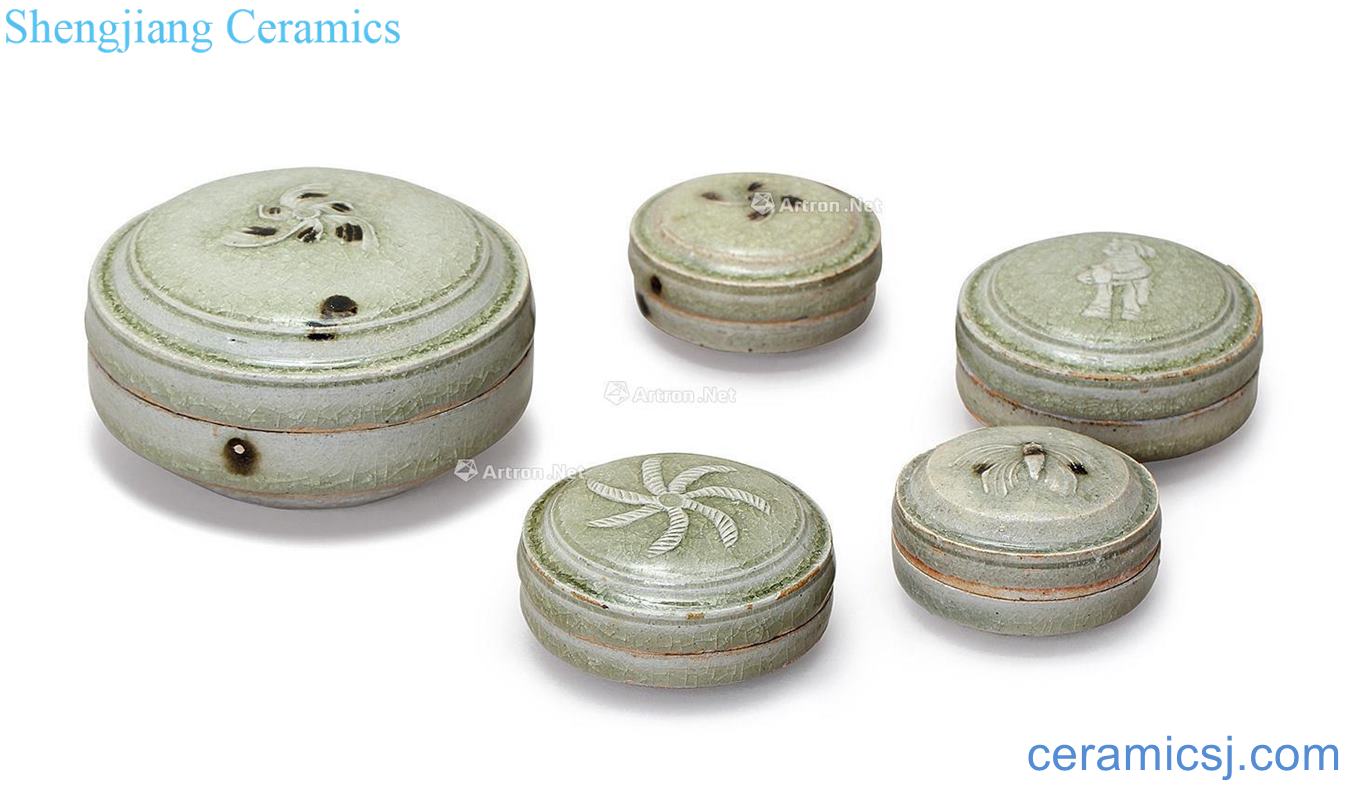 Sui phase state kiln Green glaze cover box (a group of five pieces)
