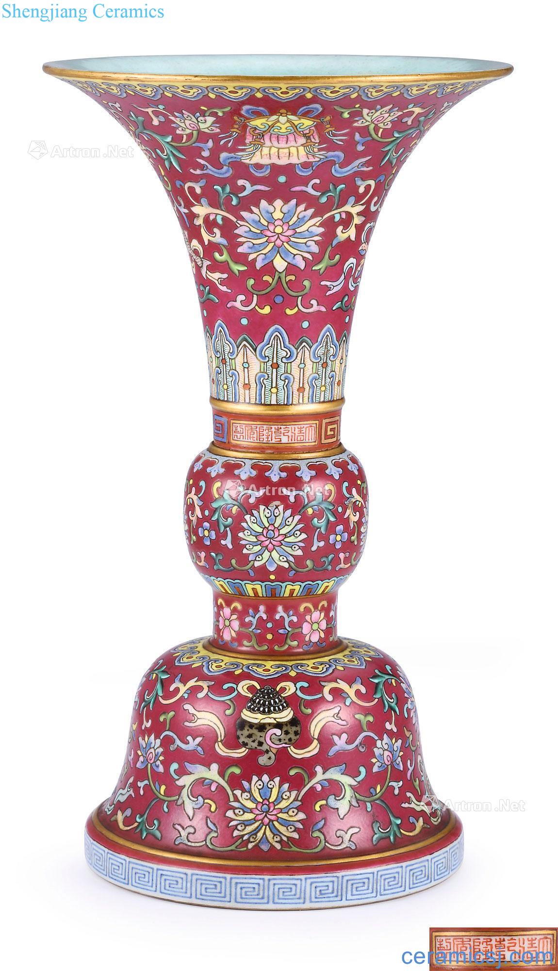 Qing qianlong pastel eight auspicious pattern vase with carmine