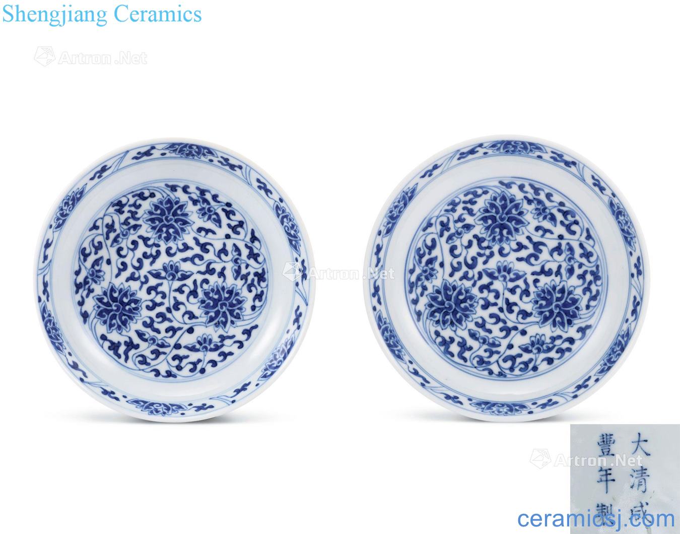 Qing xianfeng Blue and white tie up lotus flower tray (a)