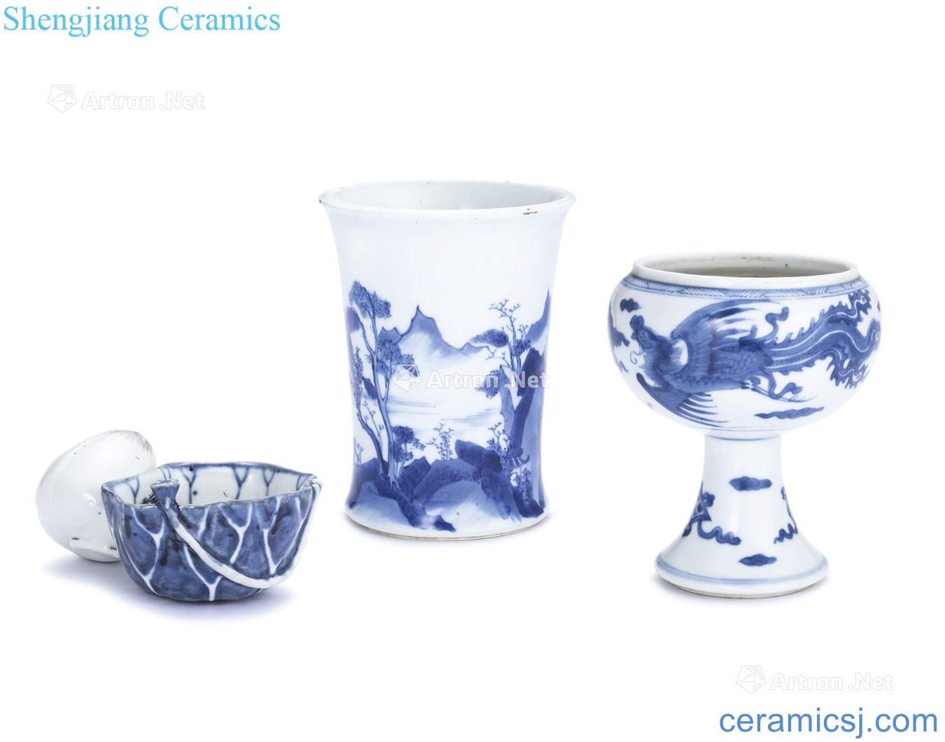 Blue and white lotus leaf wash, the qing emperor kangxi landscape drawing pen container and figure best 盌, "wear lotus auspicious phoenix"