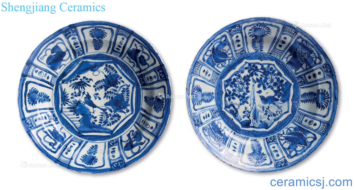 China, wan li Blue and white flower on grain of plate clark