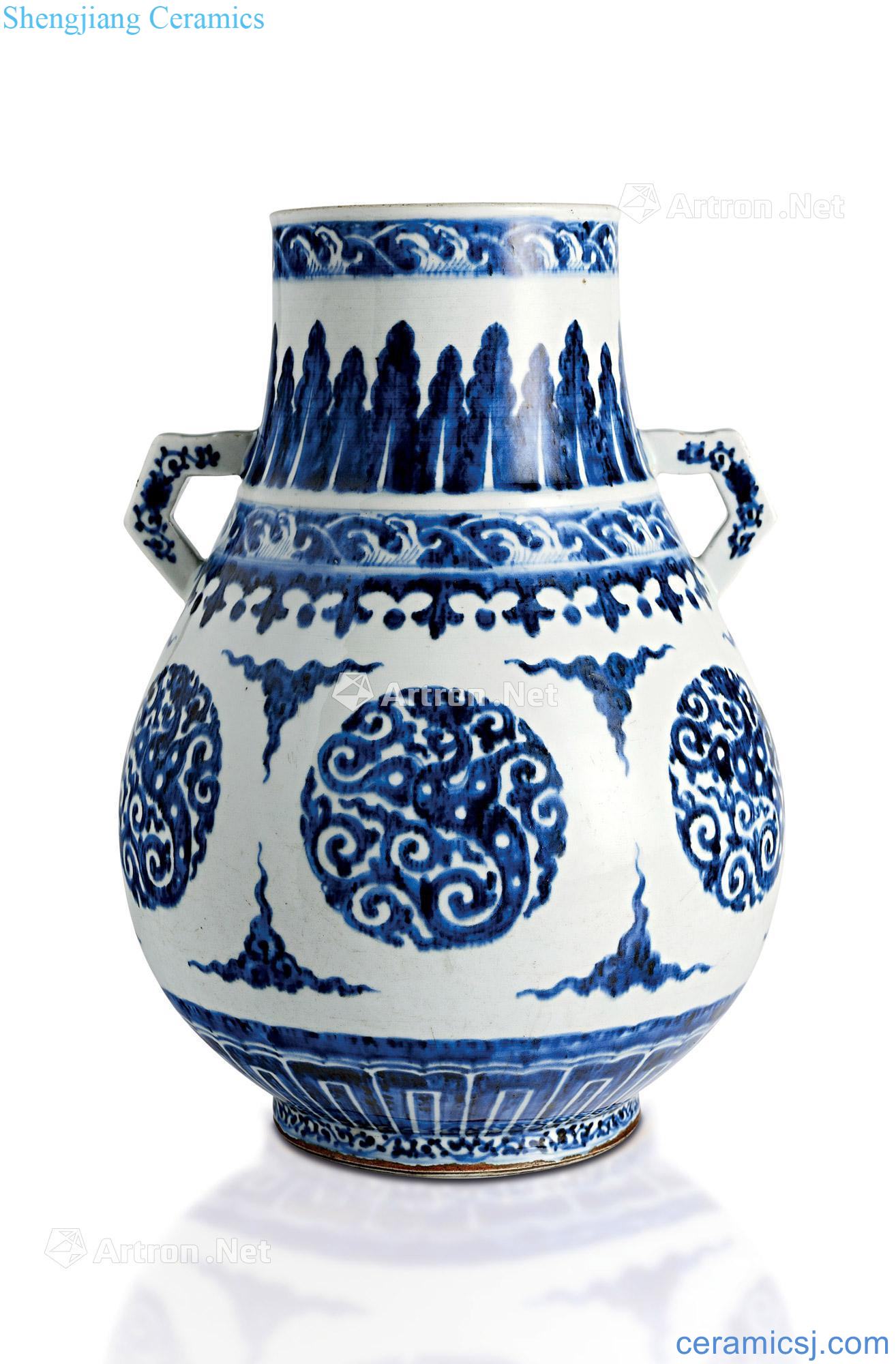 China, the qing dynasty Blue and white ears statue