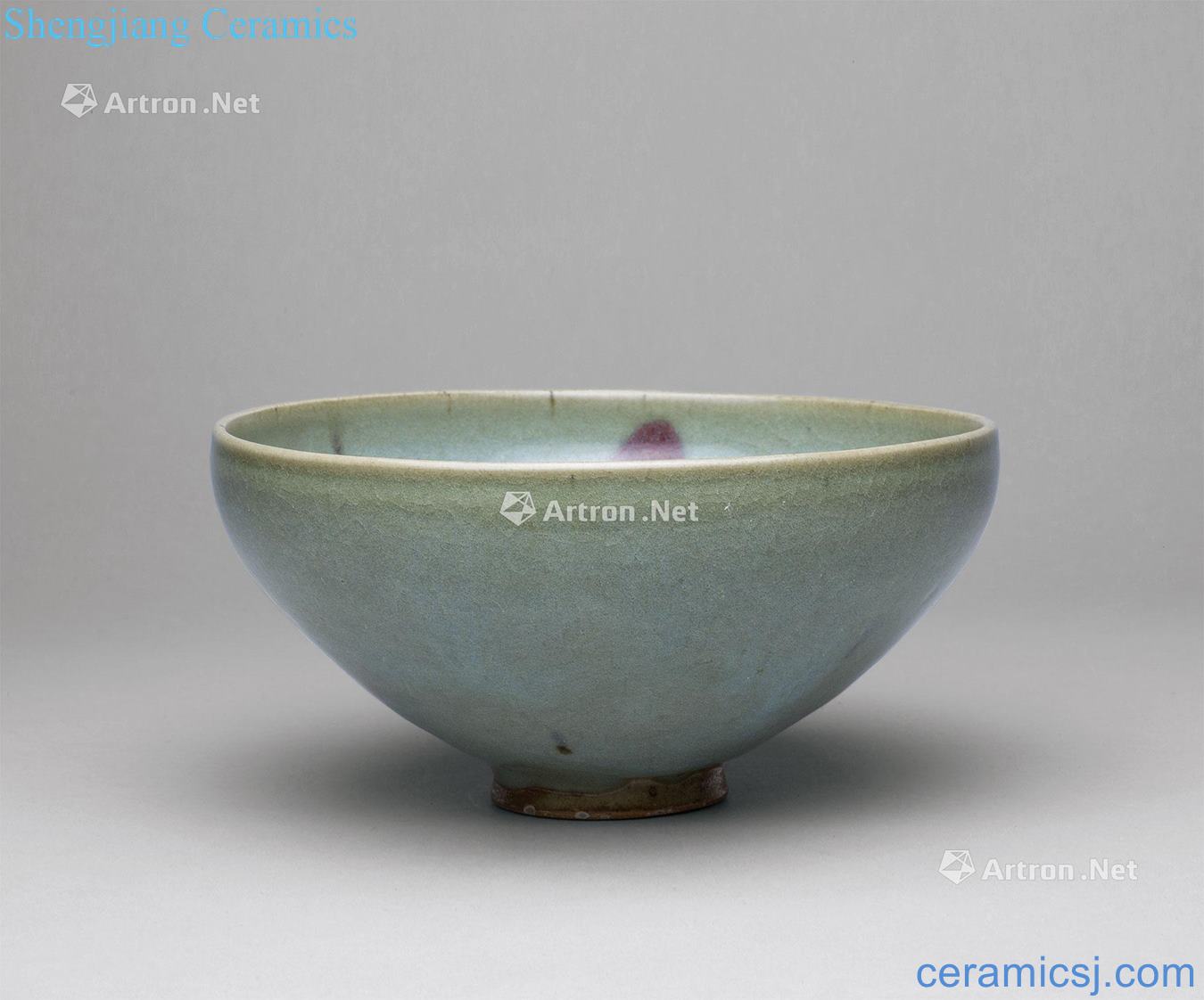 The song dynasty The azure glaze masterpieces purple bowl