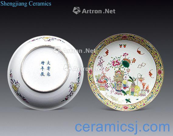 Qing guangxu pastel colour flower disc (a)