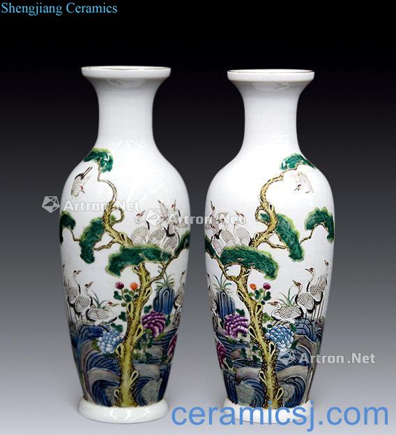 Qing jiajing pastel pine crane bottle (a)